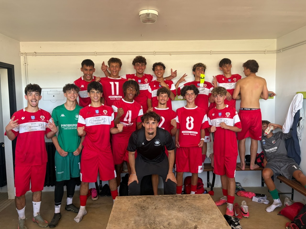 Gambardella : St Georges, 0 - Cosne, 1