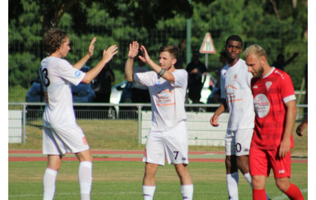 Amical contre Vauzelles (4-1) : hat-trick de James Duarte